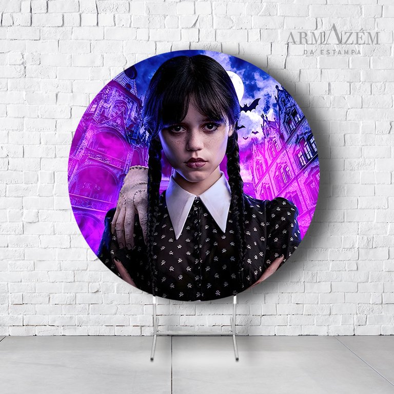 Painel De Festa Redondo Wandinha Em Tecido Helanca C/Elástico 1,50x1,50  PAINEL716